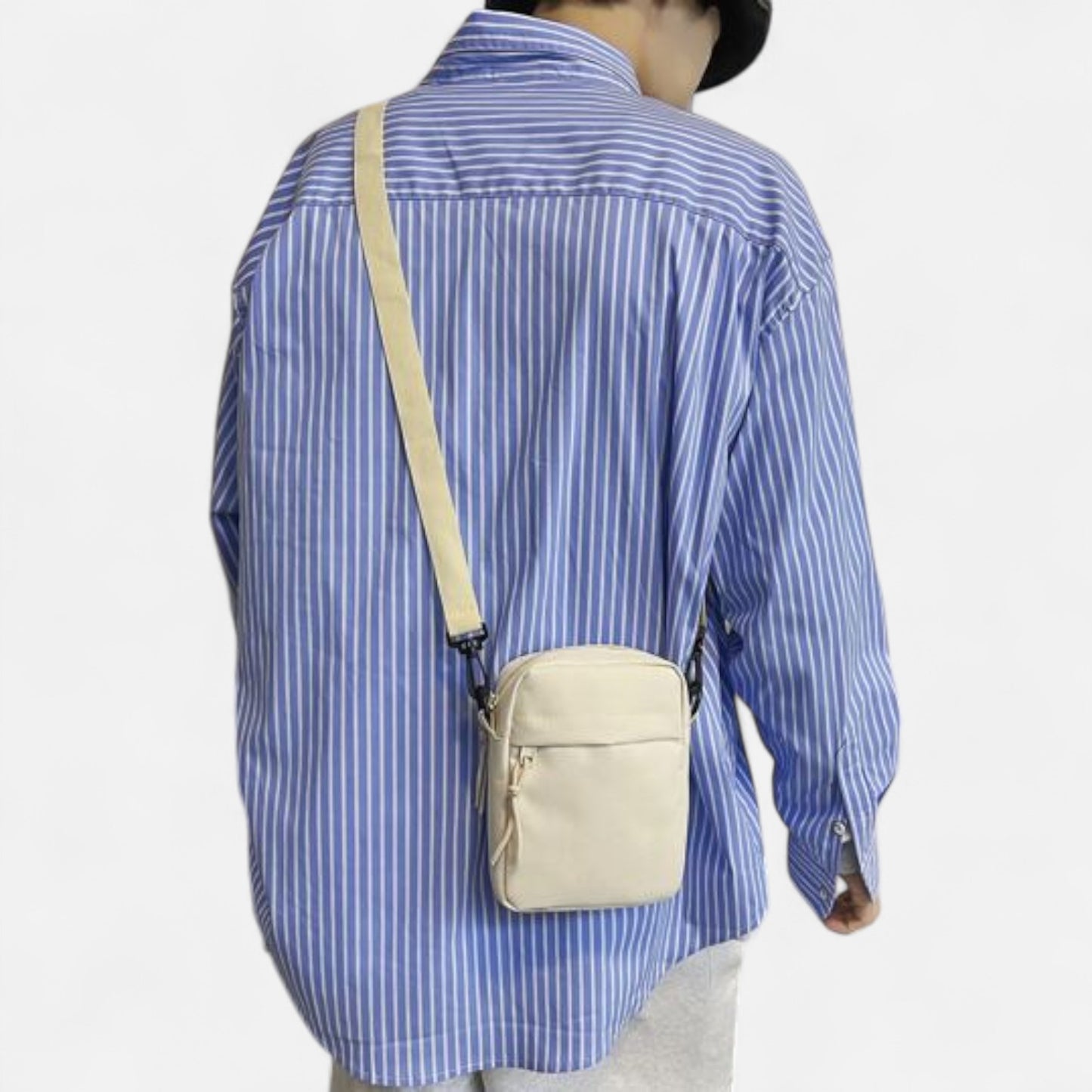 Valcien | Unisex Mini Crossbody Bag – Minimalist Design, Everyday Utility