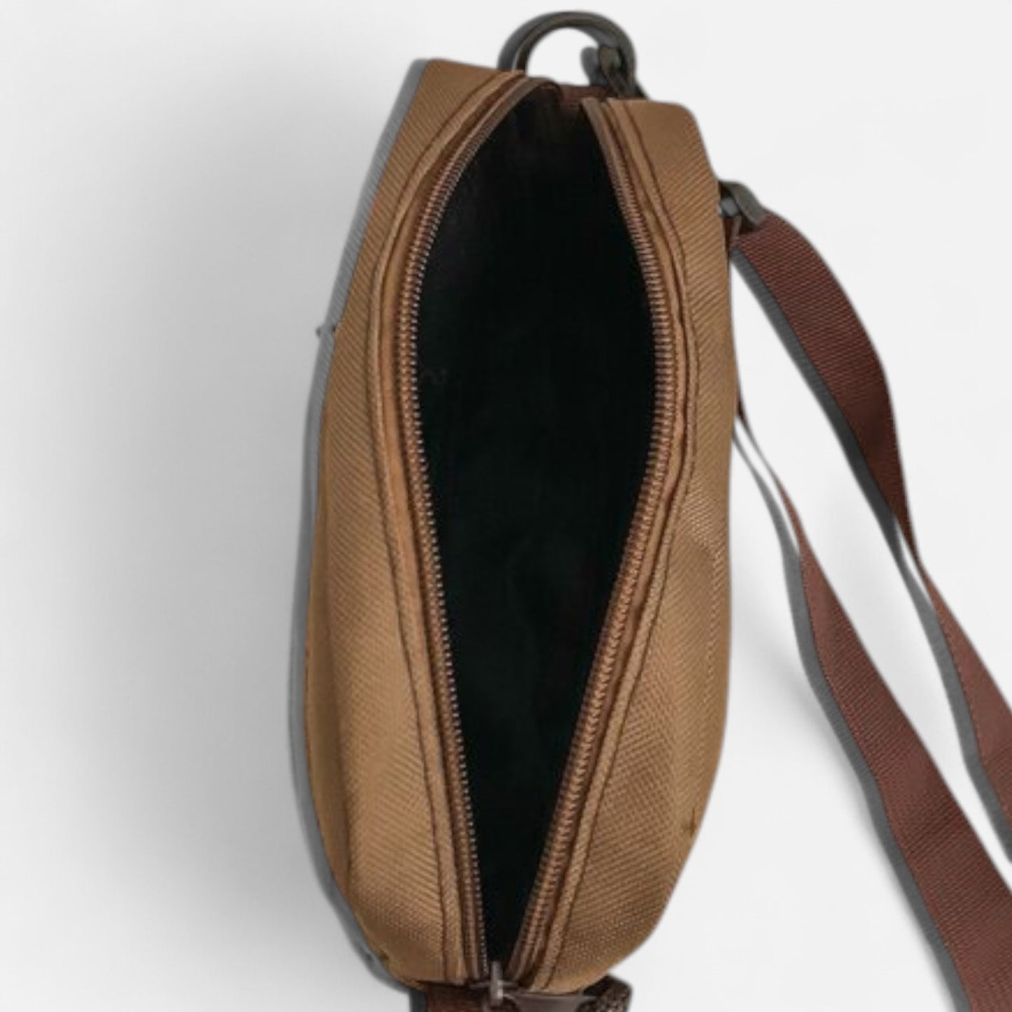 Valcien | Unisex Mini Crossbody Bag – Minimalist Design, Everyday Utility