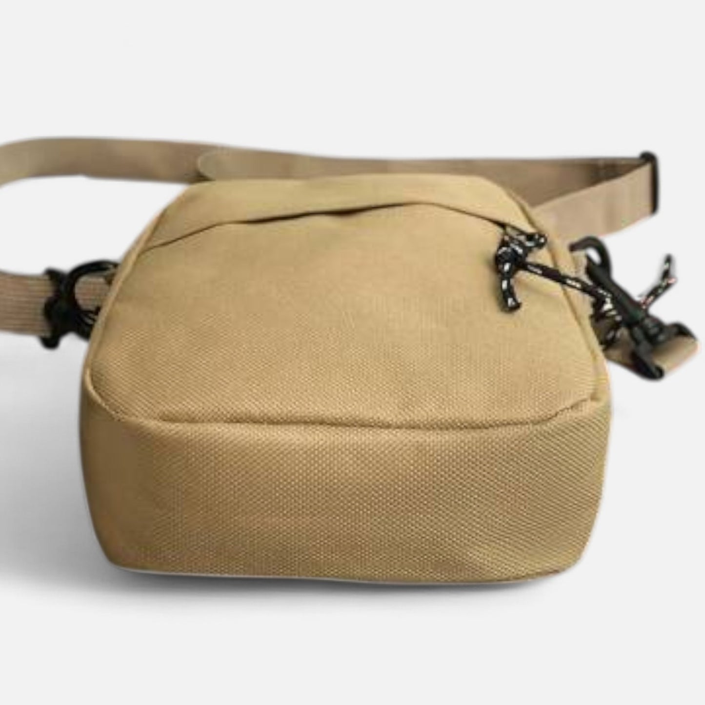 Valcien | Unisex Mini Crossbody Bag – Minimalist Design, Everyday Utility