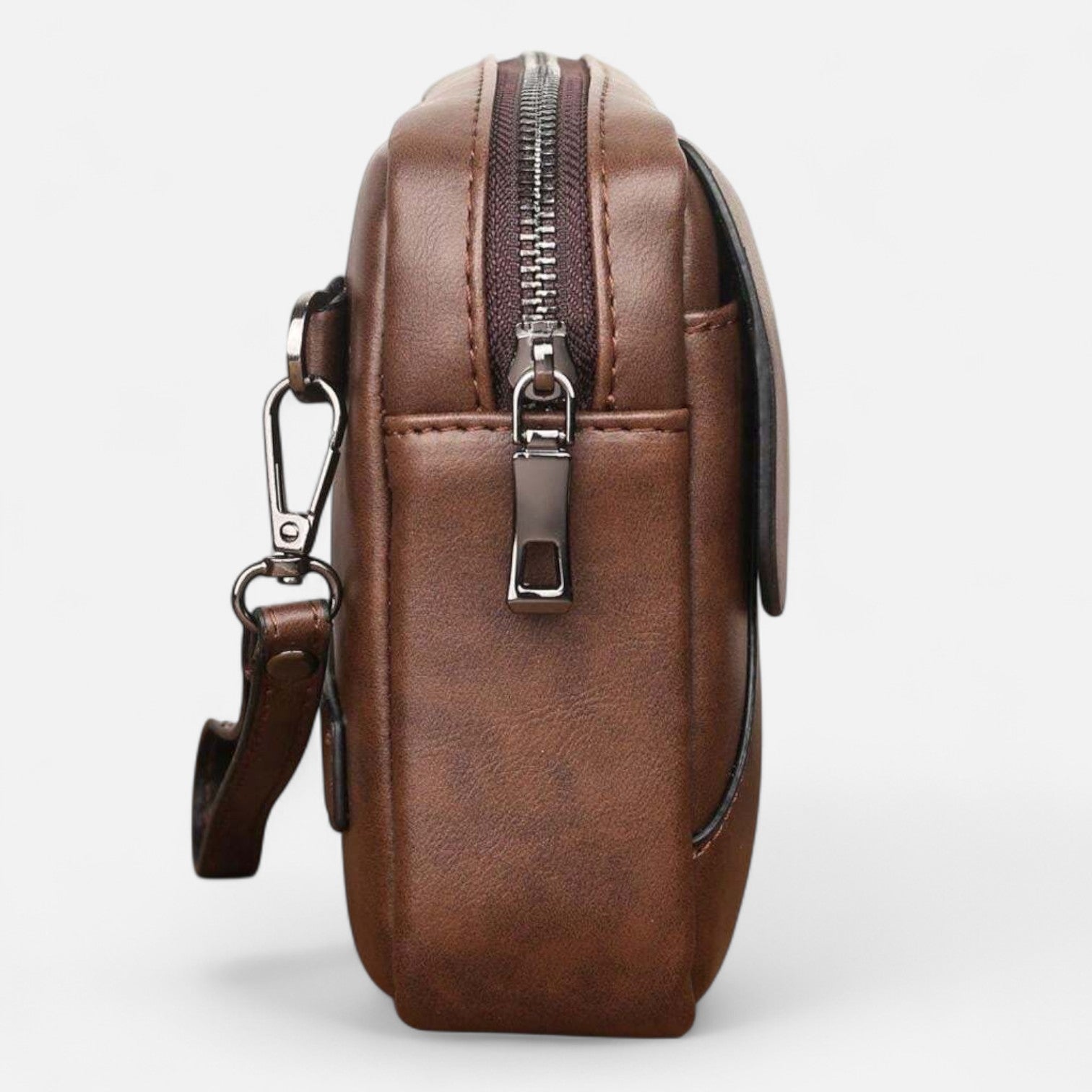 Valcien | Men's Vintage Clutch Wristlet Bag – Classic Form, Modern Function