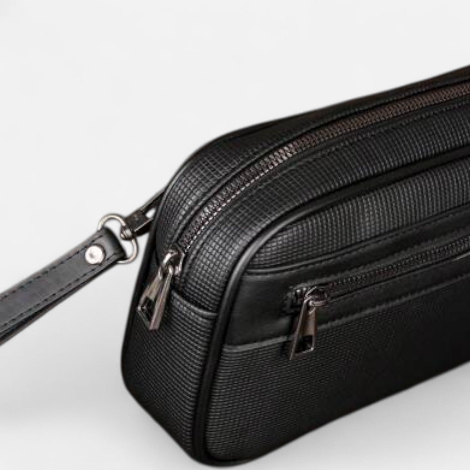 Valcien | Men's Travel Clutch Wallet – Sleek Function, Large-Capacity Commuter Design