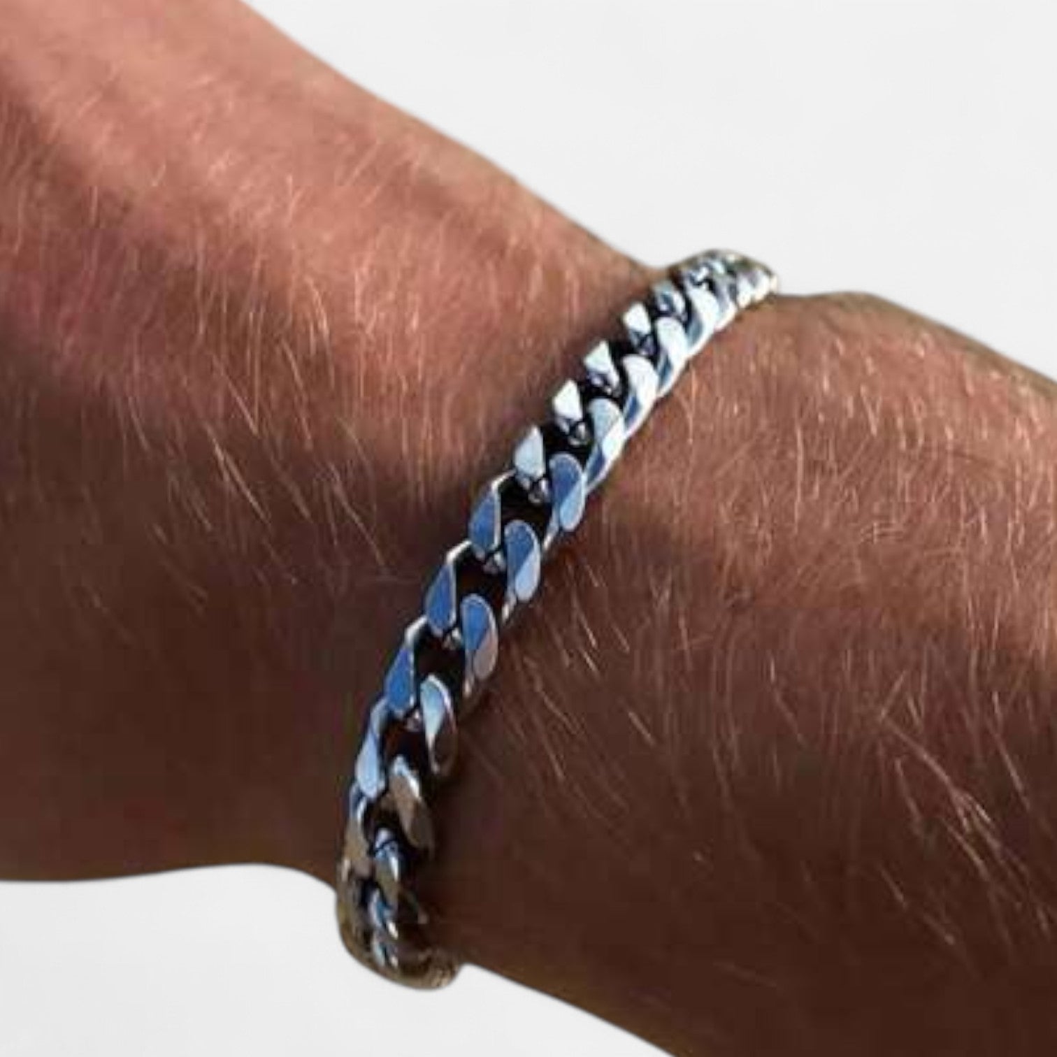 Valcien | Men's Cuban Link Chain Bracelet – Bold Steel, Urban Edge