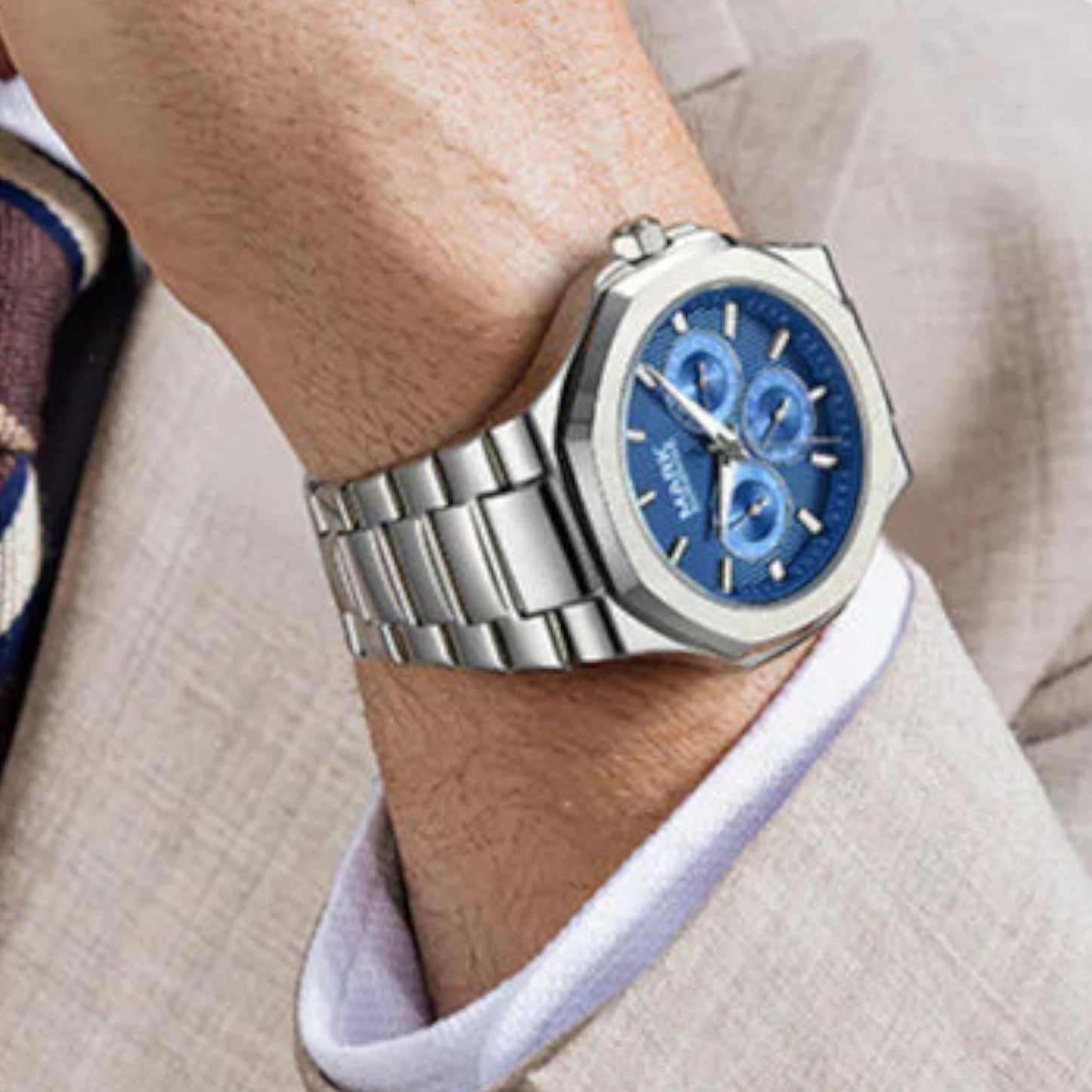Valcien | Stainless Steel Waterproof Watch – Durable Build, Timeless Precision
