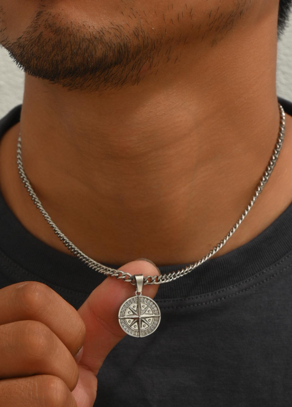 Valcien | Men's Punk Compass Pendant Necklace – Jewelry