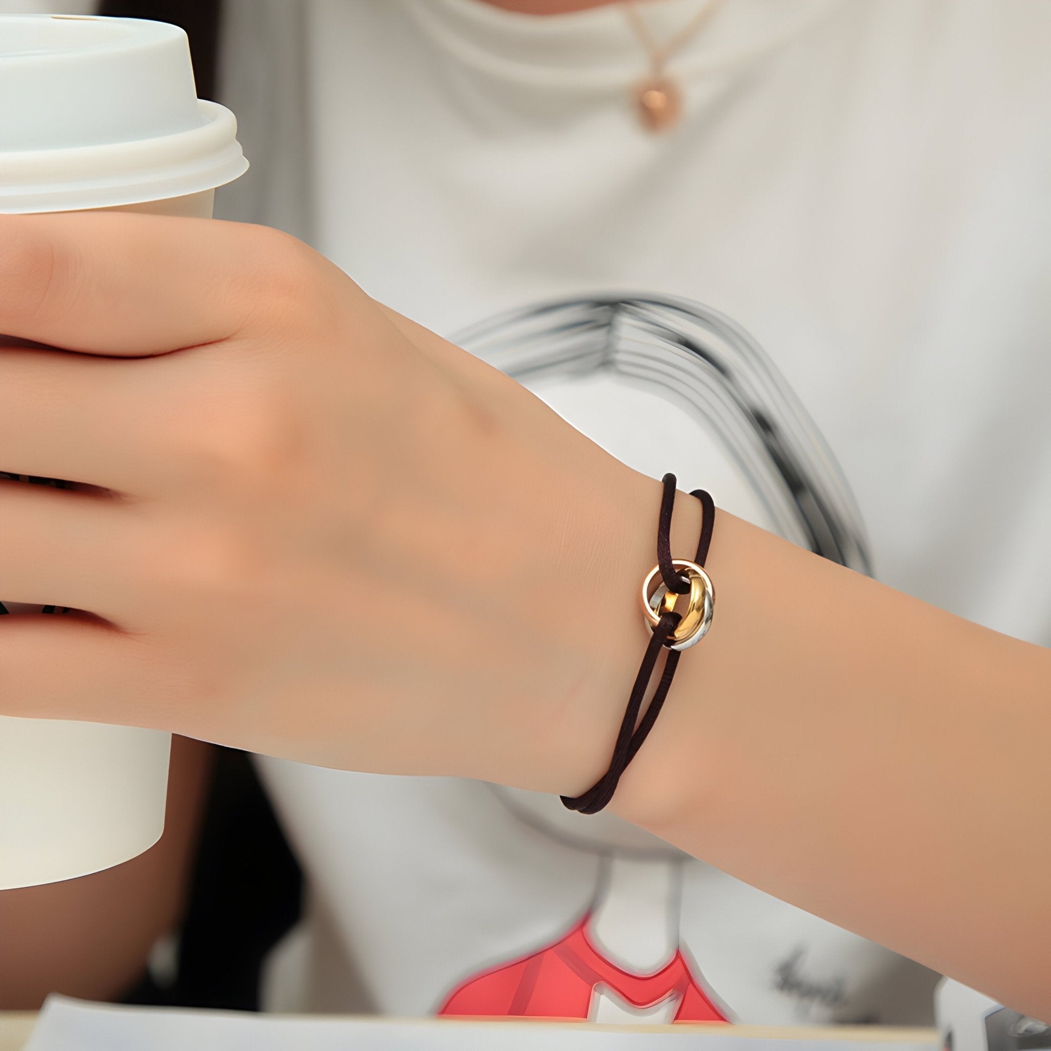 Valcien | Classic Cord Bracelet With Interlaced Circles